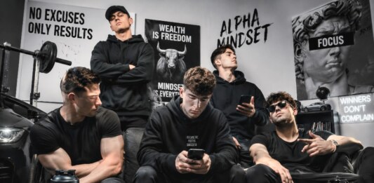 Jak „manosféra“ ovlivňuje mladé muže Jak „manosféra“ ovlivňuje mladé muže