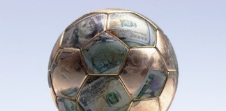 MS ve fotbale: Svět na návštěvě u nepřátel